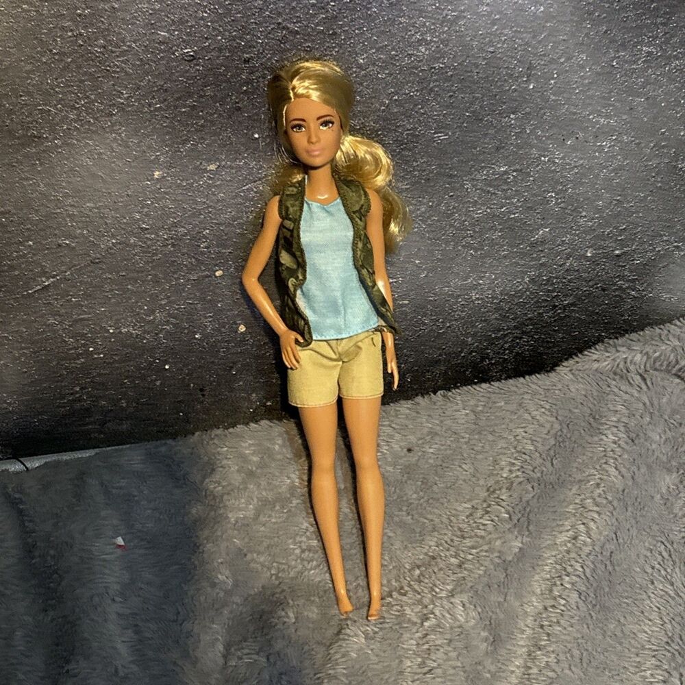 Mattel You Can Be Anything Barbie Paleontologist FJB 12